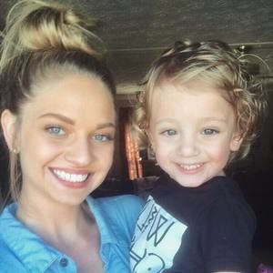 Meet your Posher, Destiny